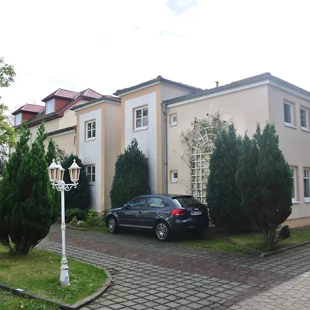 Hotel Rosenhof 13
