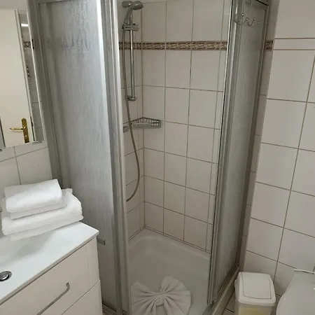 Rosenhof 13